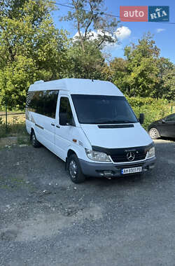 Туристический / Междугородний автобус Mercedes-Benz Sprinter 2003 в Харькове