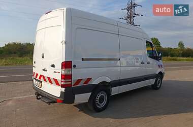 Грузовой фургон Mercedes-Benz Sprinter 2013 в 