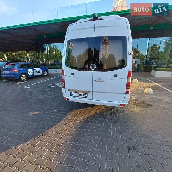 Пригородный автобус Mercedes-Benz Sprinter 2010 в Киеве