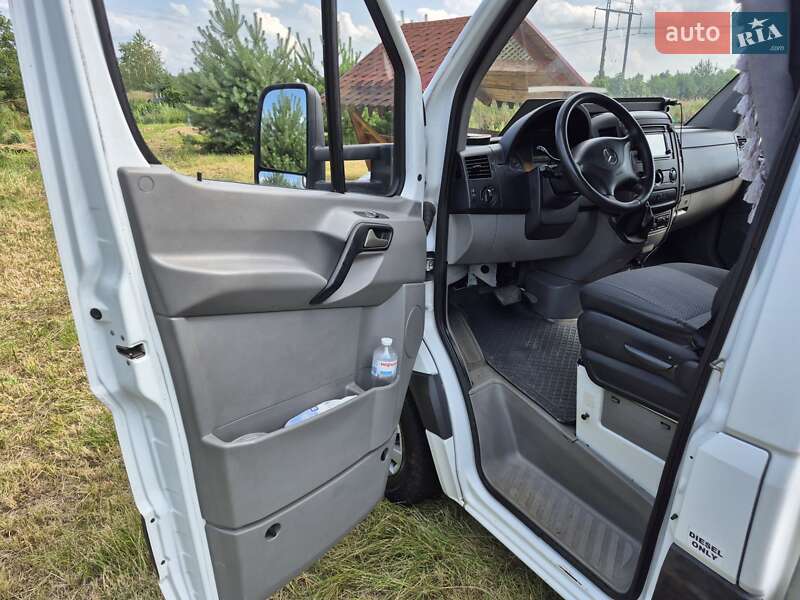 Автовоз Mercedes-Benz Sprinter 2014 в Львове