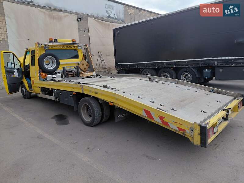 Эвакуатор Mercedes-Benz Sprinter 2004 в Черноморске
