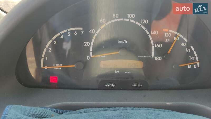 Эвакуатор Mercedes-Benz Sprinter 2004 в Черноморске