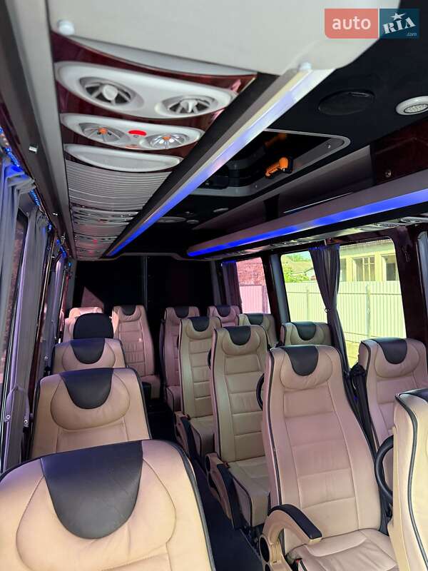 Туристический / Междугородний автобус Mercedes-Benz Sprinter 2011 в Борщеве