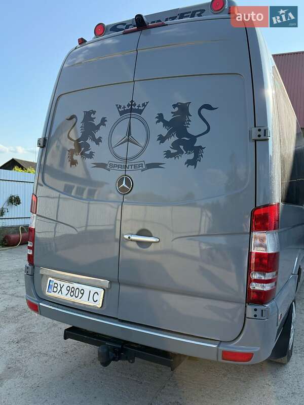 Туристический / Междугородний автобус Mercedes-Benz Sprinter 2011 в Борщеве