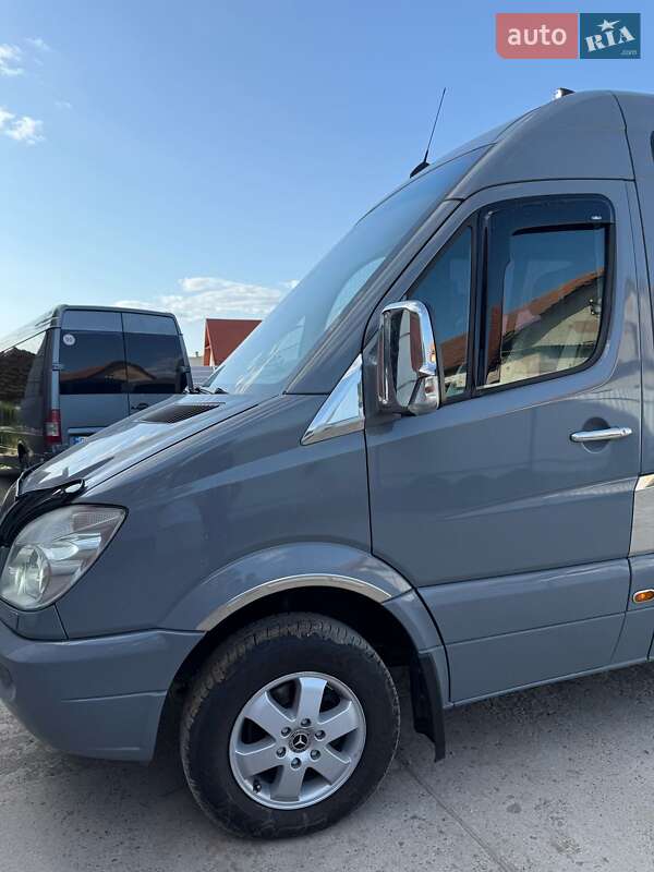 Туристический / Междугородний автобус Mercedes-Benz Sprinter 2011 в Борщеве