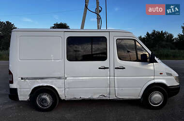 Микроавтобус Mercedes-Benz Sprinter 2000 в 