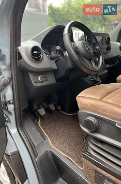 Микроавтобус Mercedes-Benz Sprinter 2021 в 