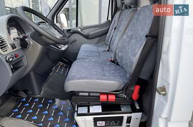 Грузовой фургон Mercedes-Benz Sprinter 2006 в 