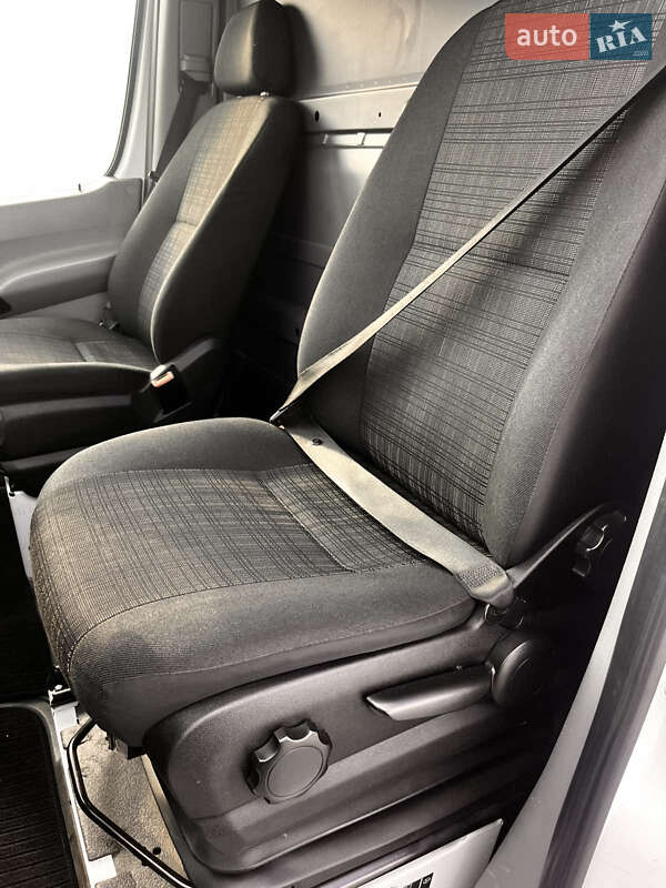 Грузовой фургон Mercedes-Benz Sprinter 2016 в Борисполе
