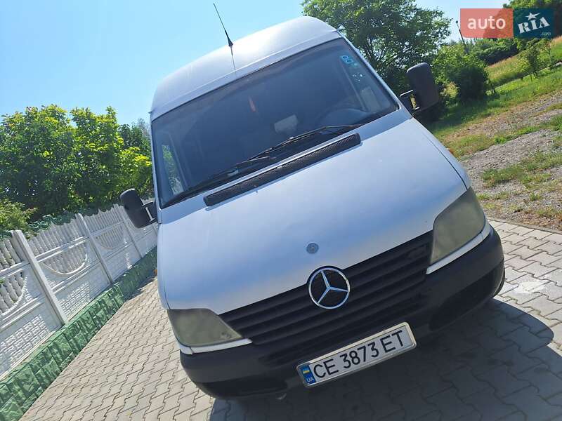 Мікроавтобус Mercedes-Benz Sprinter 2000 в Чернівцях