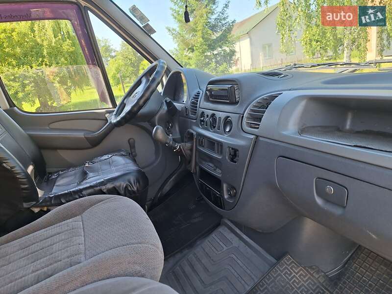 Мікроавтобус Mercedes-Benz Sprinter 2000 в Чернівцях