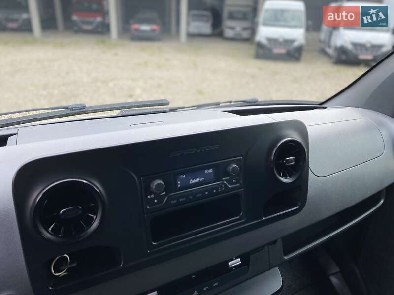 Грузовой фургон Mercedes-Benz Sprinter 2019 в Хусте