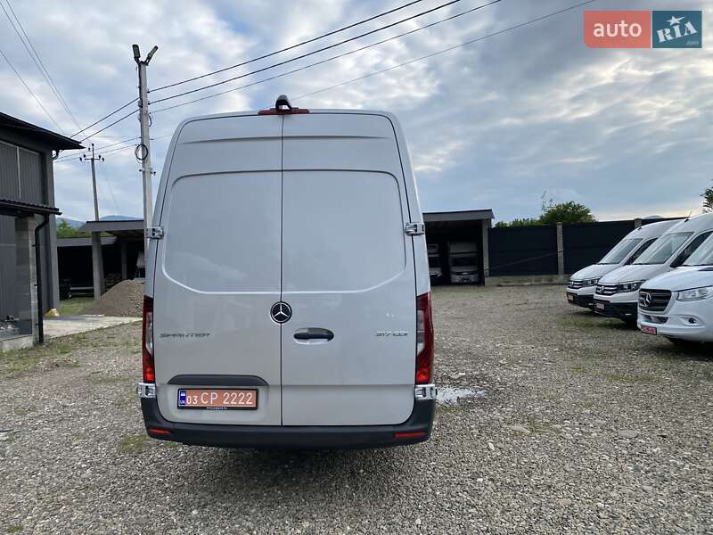 Грузовой фургон Mercedes-Benz Sprinter 2023 в Хусте