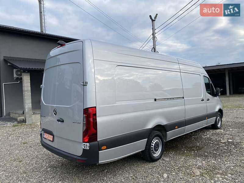 Грузовой фургон Mercedes-Benz Sprinter 2023 в Хусте