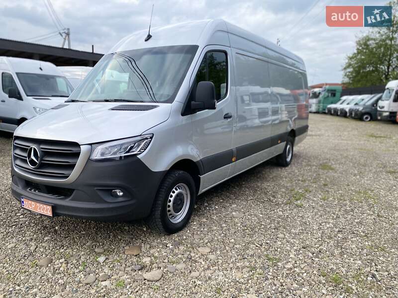 Грузовой фургон Mercedes-Benz Sprinter 2023 в Хусте
