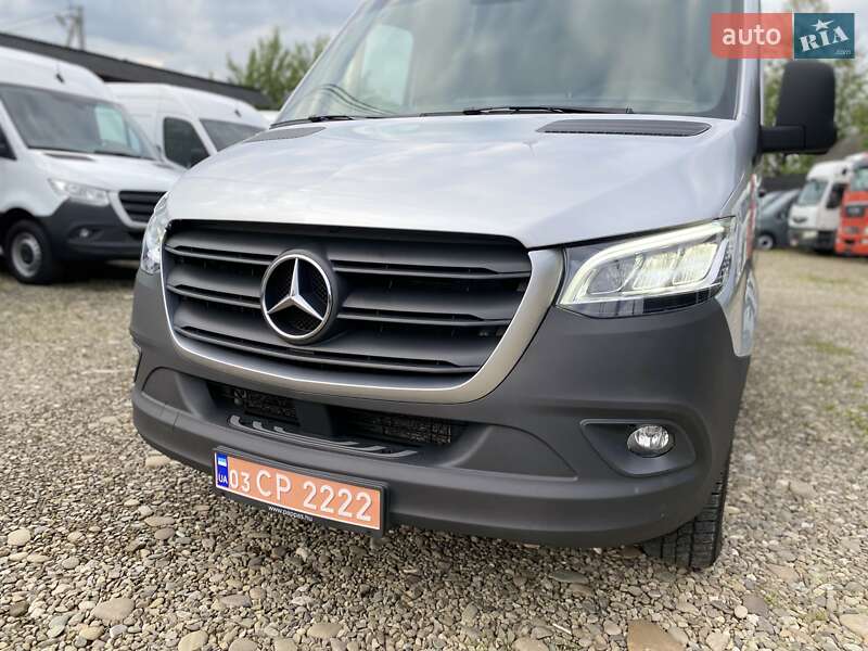 Грузовой фургон Mercedes-Benz Sprinter 2023 в Хусте