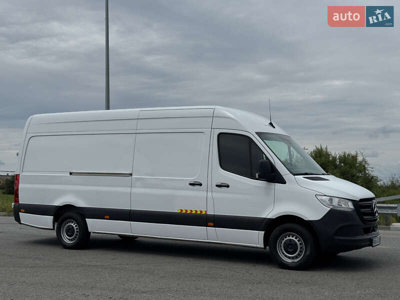 Грузовой фургон Mercedes-Benz Sprinter 2022 в Ровно
