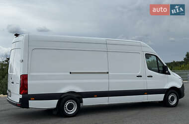 Грузовой фургон Mercedes-Benz Sprinter 2020 в 