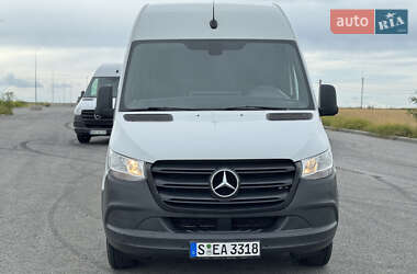 Грузовой фургон Mercedes-Benz Sprinter 2020 в 