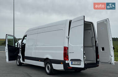 Грузовой фургон Mercedes-Benz Sprinter 2020 в 