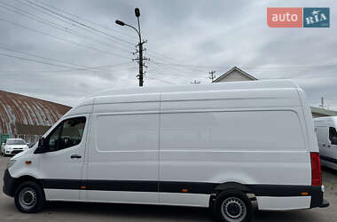 Грузовой фургон Mercedes-Benz Sprinter 2020 в 