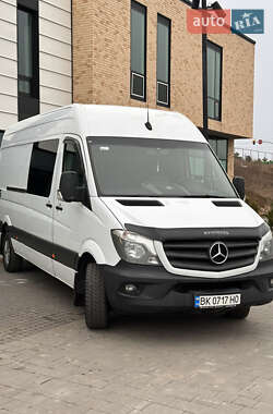 Грузовой фургон Mercedes-Benz Sprinter 2017 в 