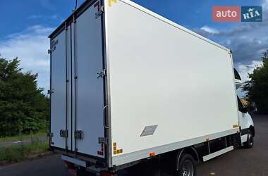 Грузовой фургон Mercedes-Benz Sprinter 2021 в 