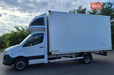 Грузовой фургон Mercedes-Benz Sprinter 2021 в 