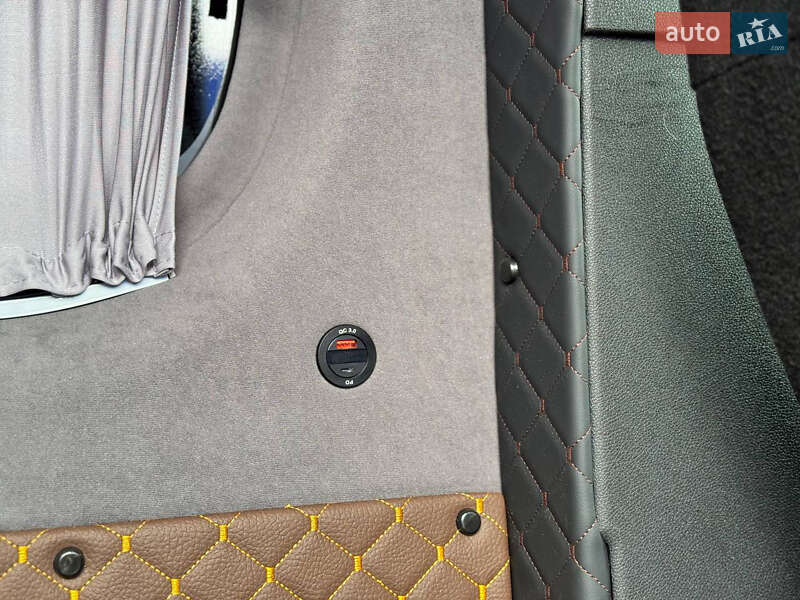 Микроавтобус Mercedes-Benz Sprinter 2019 в Калуше