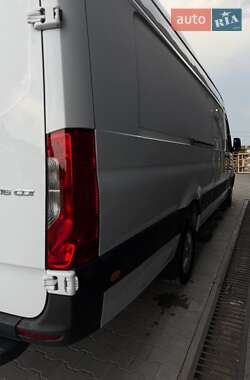 Грузопассажирский фургон Mercedes-Benz Sprinter 2019 в 