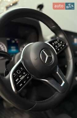 Грузопассажирский фургон Mercedes-Benz Sprinter 2019 в 