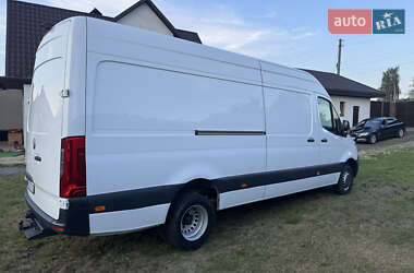 Грузовой фургон Mercedes-Benz Sprinter 2018 в 