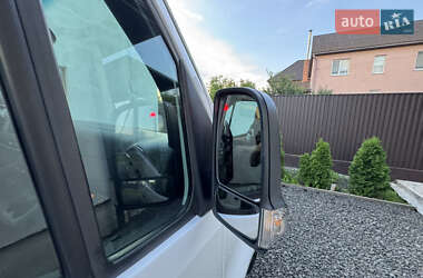 Грузовой фургон Mercedes-Benz Sprinter 2018 в 