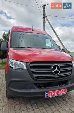 Грузовой фургон Mercedes-Benz Sprinter 2020 в 