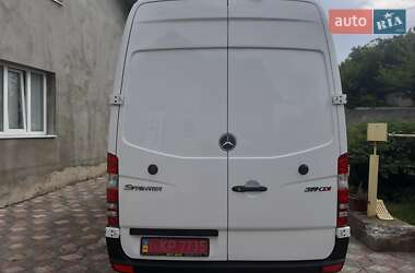 Вантажний фургон Mercedes-Benz Sprinter 2012 в 