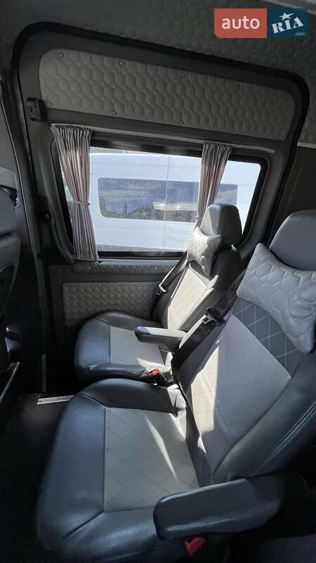 Мікроавтобус Mercedes-Benz Sprinter 2020 в Товсте