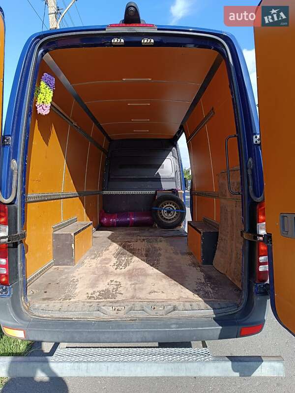 Грузовой фургон Mercedes-Benz Sprinter 2014 в Подволочиске