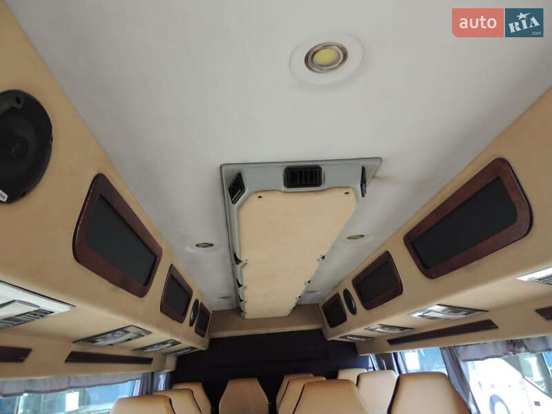 Туристичний / Міжміський автобус Mercedes-Benz Sprinter 2014 в Сумах