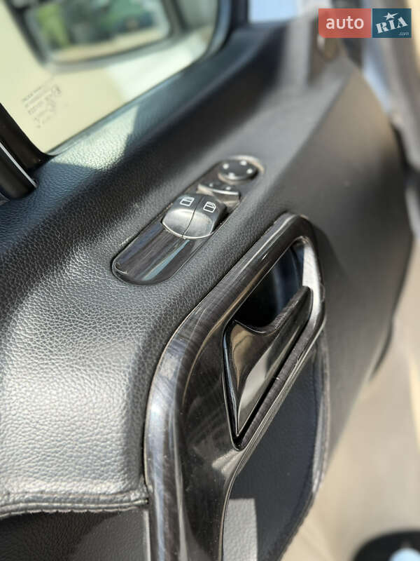 Туристичний / Міжміський автобус Mercedes-Benz Sprinter 2014 в Одесі