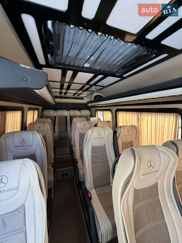 Туристичний / Міжміський автобус Mercedes-Benz Sprinter 2014 в Одесі