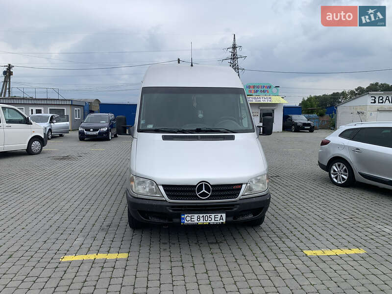Mercedes-Benz Sprinter 2003