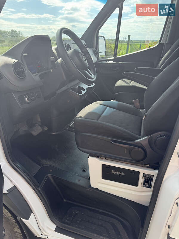 Грузовой фургон Mercedes-Benz Sprinter 2021 в Ивано-Франковске