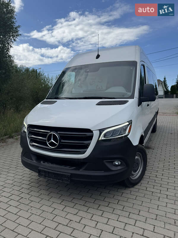 Вантажний фургон Mercedes-Benz Sprinter 2019 в Калуші