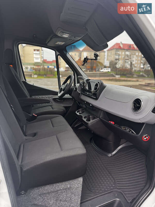 Вантажний фургон Mercedes-Benz Sprinter 2019 в Калуші