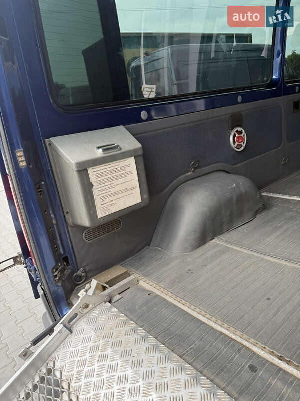 Микроавтобус Mercedes-Benz Sprinter 2005 в Хотине
