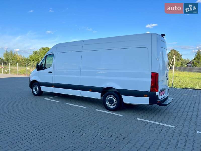 Грузовой фургон Mercedes-Benz Sprinter 2021 в Нововолынске
