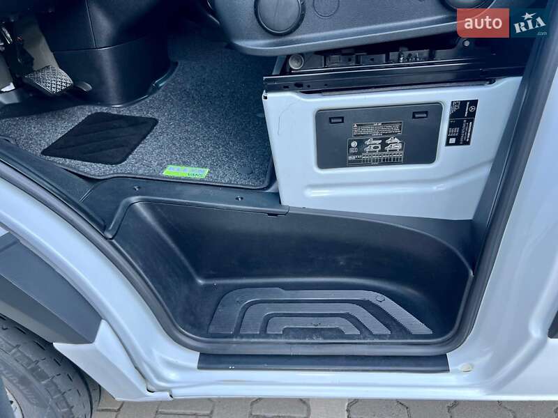 Грузовой фургон Mercedes-Benz Sprinter 2021 в Нововолынске