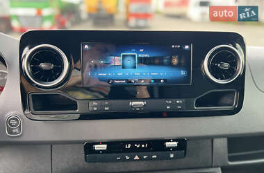 Грузовой фургон Mercedes-Benz Sprinter 2020 в 
