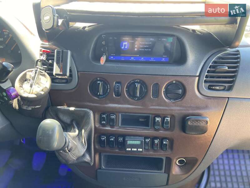 Микроавтобус Mercedes-Benz Sprinter 2005 в Калуше