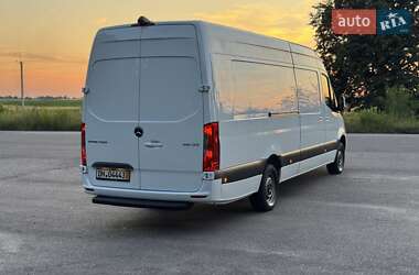 Грузовой фургон Mercedes-Benz Sprinter 2020 в 